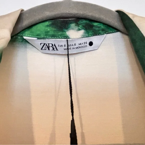 Zara Cream and Green Floral Silk Button-Up Shirt - Picture 5 of 9
